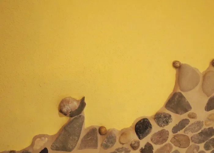 Neu Im Mit Idyllischem Innenhof Und Naturgarten *